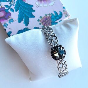 Crystal filigree bangle bracelet